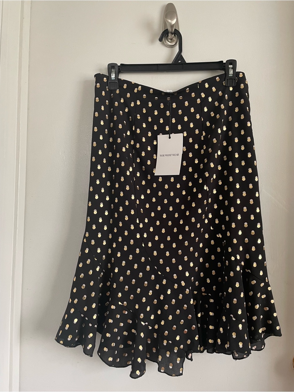 Who What Wear Black Skirt with Gold Polka Dots and Ruffle Hem
